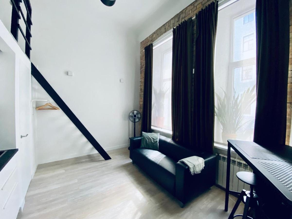 B&W Apartment Riga Exterior photo